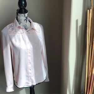 🌻3/$20🌻 Bluenotes sheer blouse small